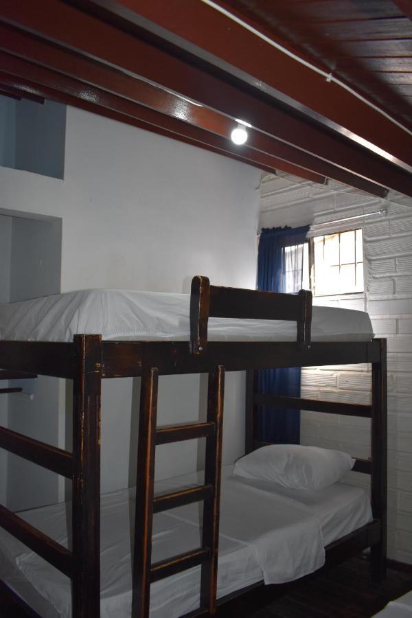 Esmed Hostel Медельин Экстерьер фото