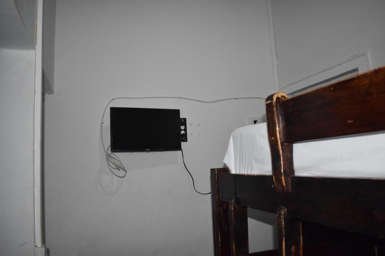 Esmed Hostel Медельин Экстерьер фото