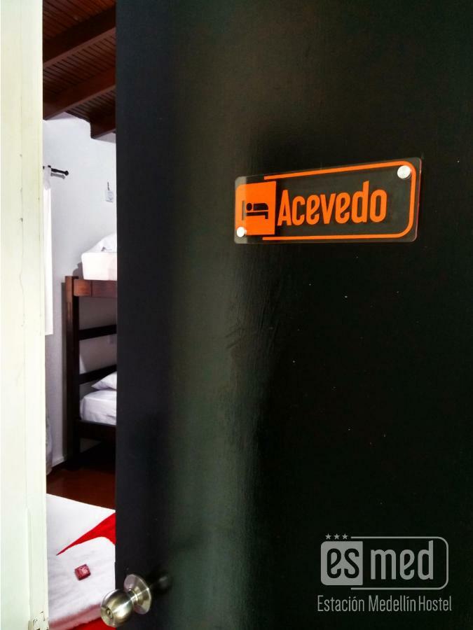 Esmed Hostel Медельин Экстерьер фото